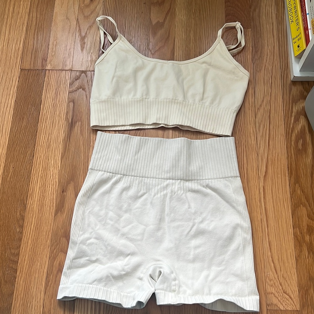 Bo + Tee Dupe cream dupe set